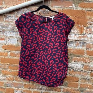 Joie navy and red cherry top with black closure perfect condition large poly